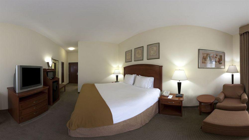 Holiday Inn Express Hotel & Suites Dallas - Grand Prairie I-20 By Ihg Bagian luar foto