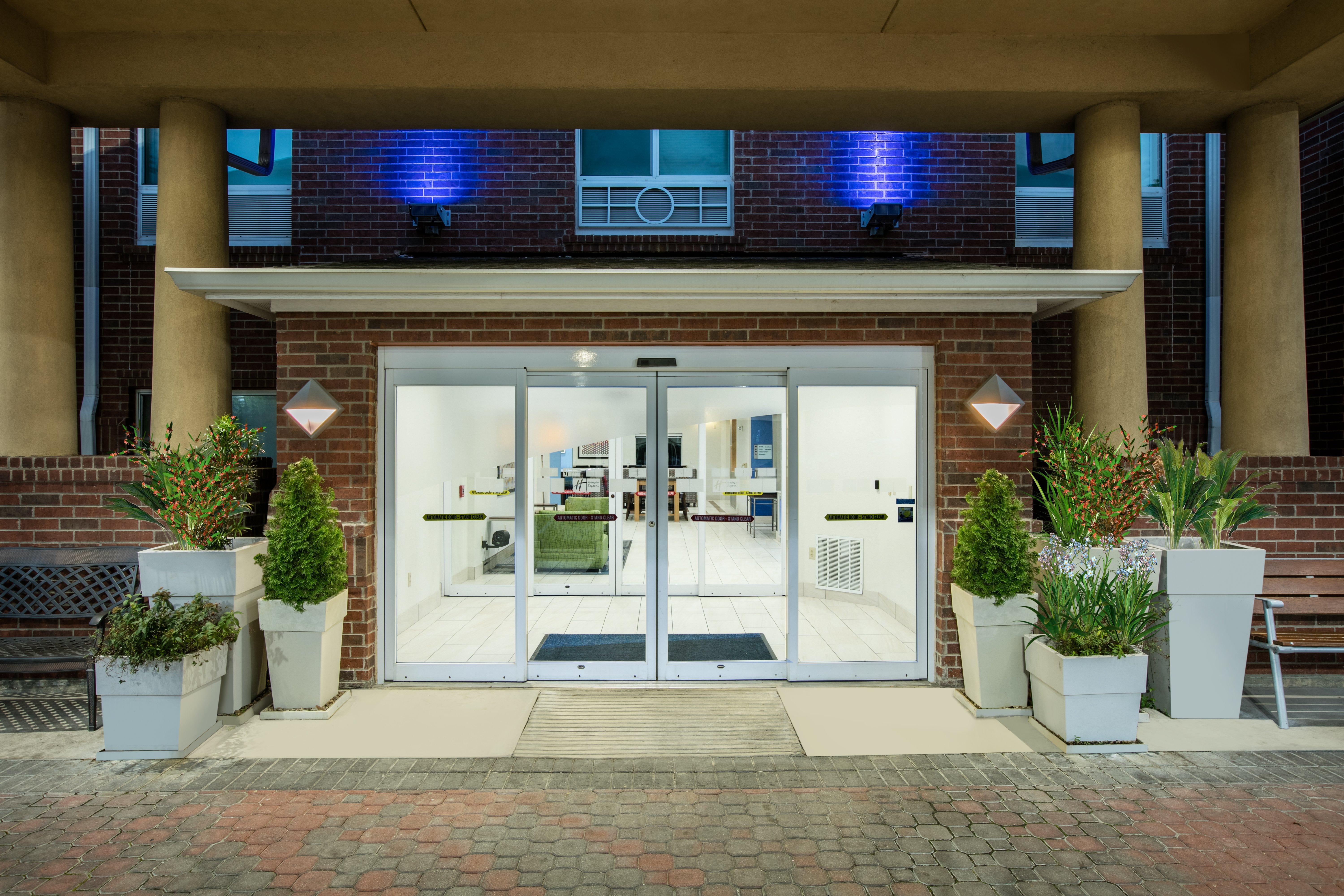 Holiday Inn Express Hotel & Suites Dallas - Grand Prairie I-20 By Ihg Bagian luar foto