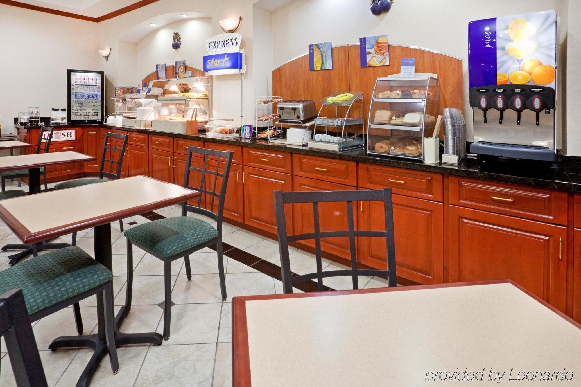 Holiday Inn Express Hotel & Suites Dallas - Grand Prairie I-20 By Ihg Bagian luar foto