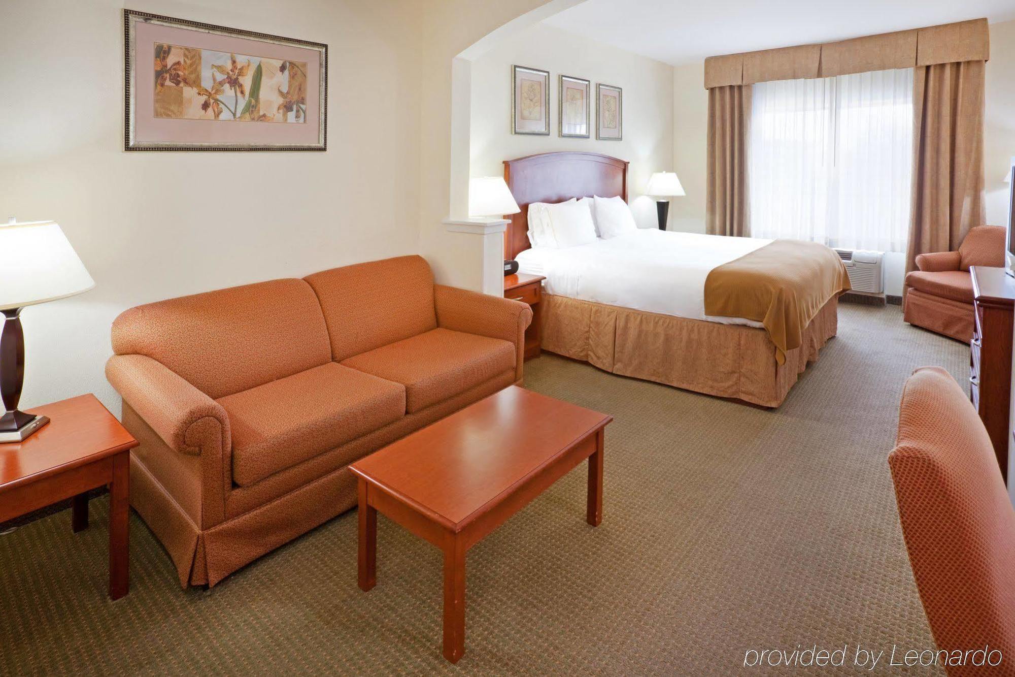 Holiday Inn Express Hotel & Suites Dallas - Grand Prairie I-20 By Ihg Bagian luar foto