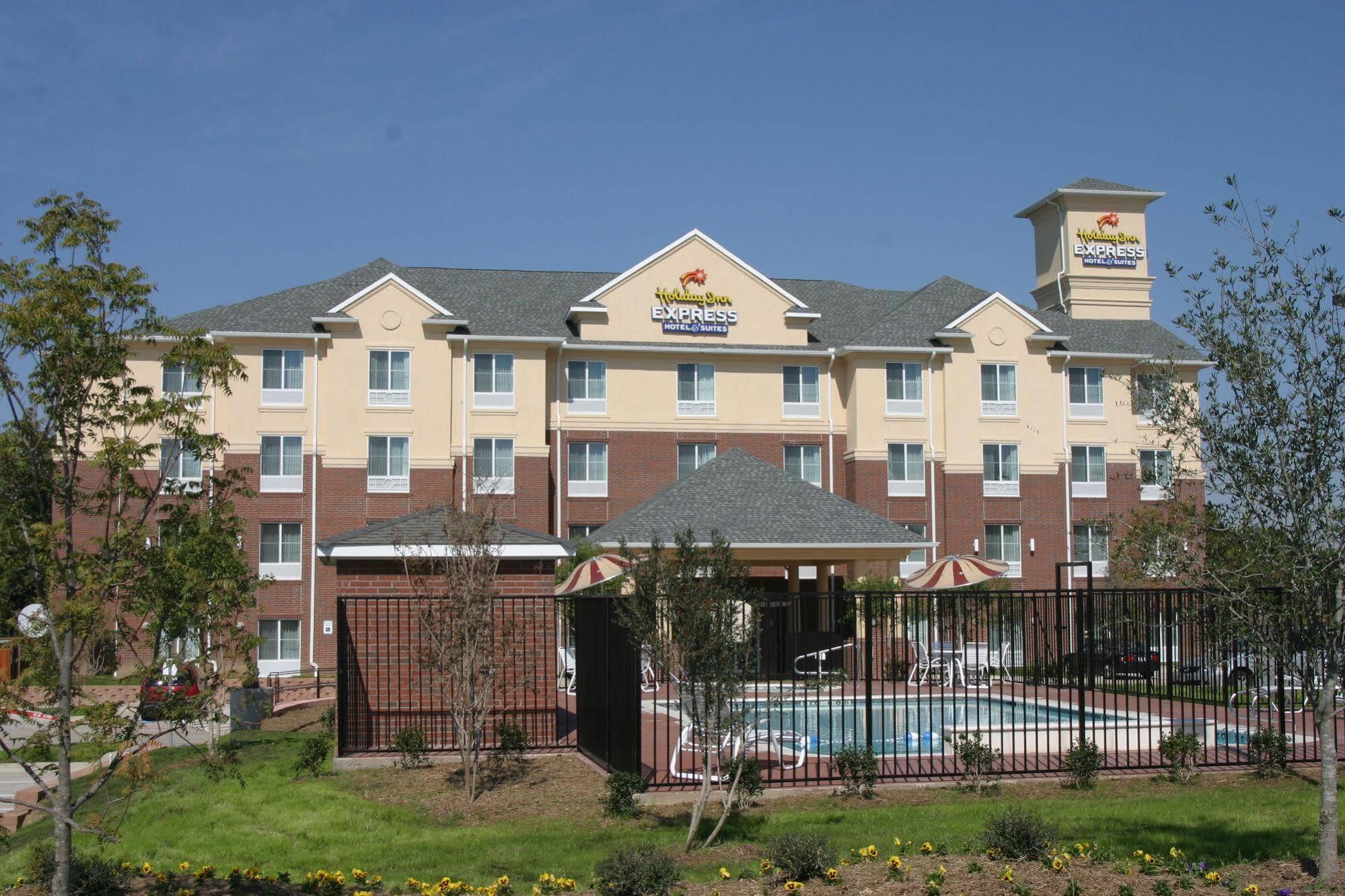Holiday Inn Express Hotel & Suites Dallas - Grand Prairie I-20 By Ihg Bagian luar foto